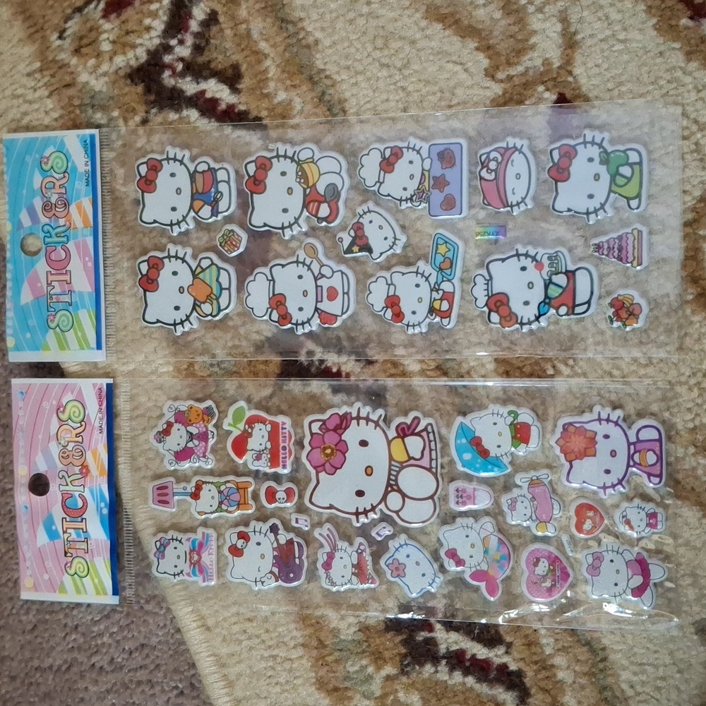 Hello Kitty Stickers - Picture 5 of 8